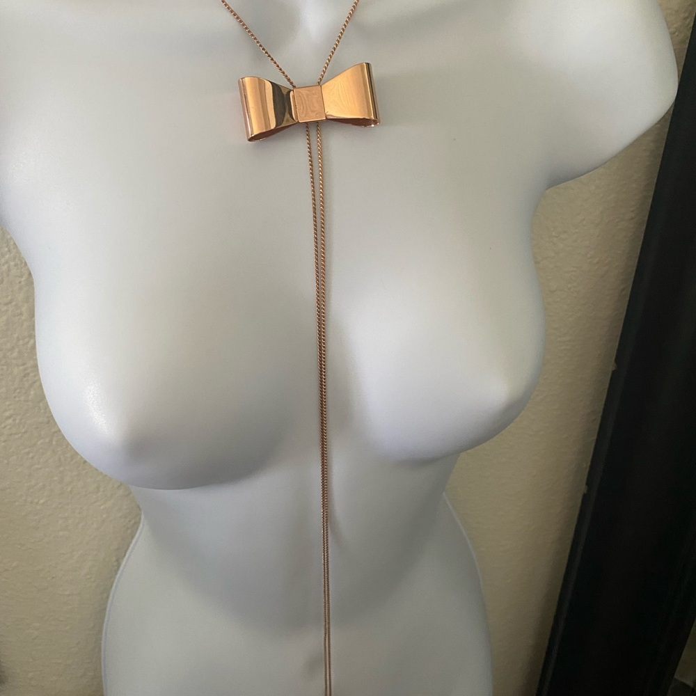 Gold Bow Pendant Necklace